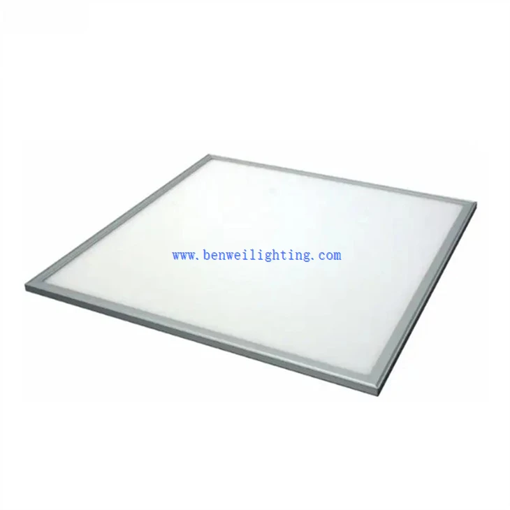 Square Anti-Yellowing Ceiling Light (1)