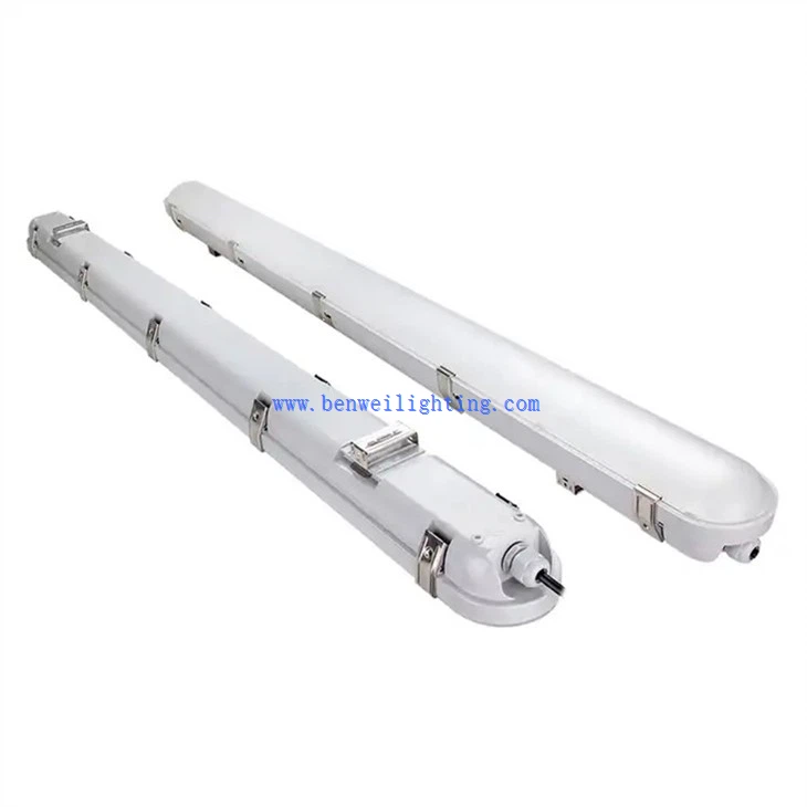 Tri-proof Light IP65 (1)